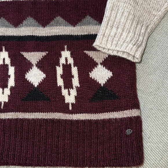 NWT AE Aztec Print Wool  Sweater - Picture 4 of 10